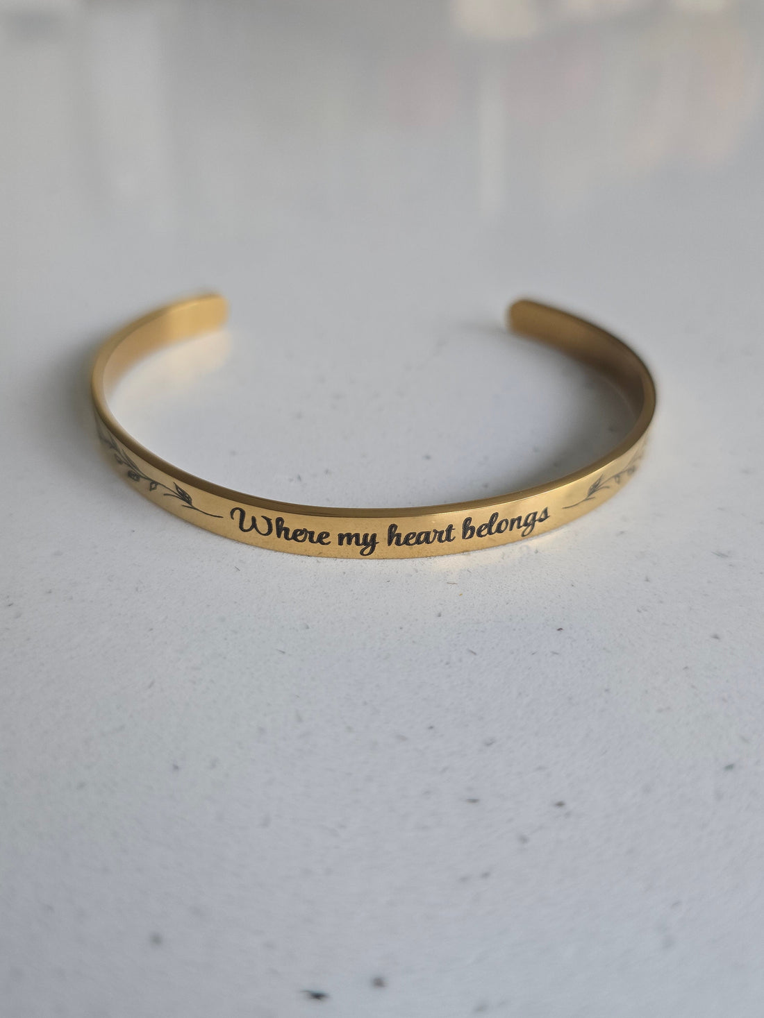 25 Bracelet Engraving Ideas | Meaningful Quotes & Personalized Bracelet Inspiration