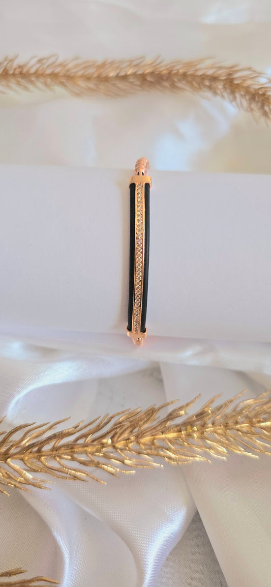 Rose Noir Bracelet