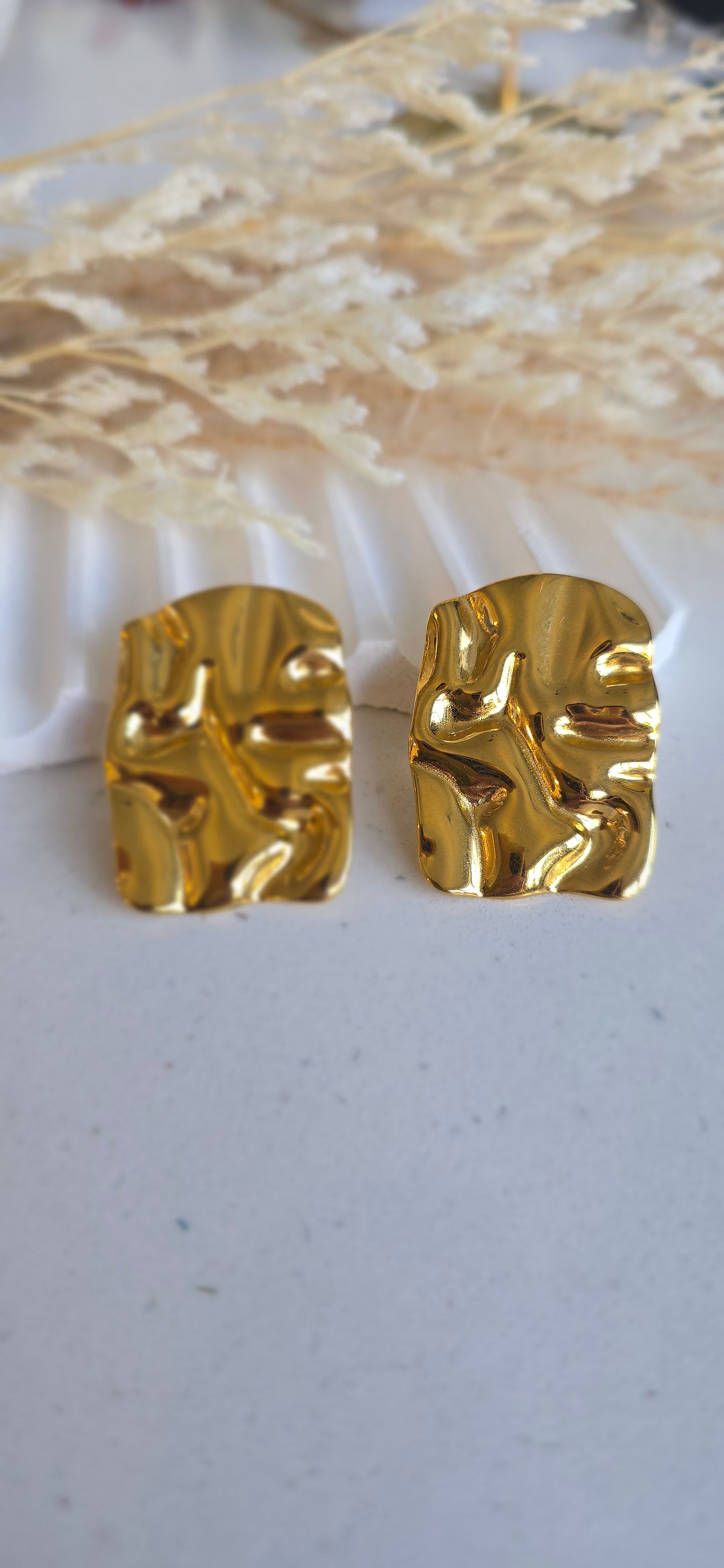 Golden Wave Squares Earrings