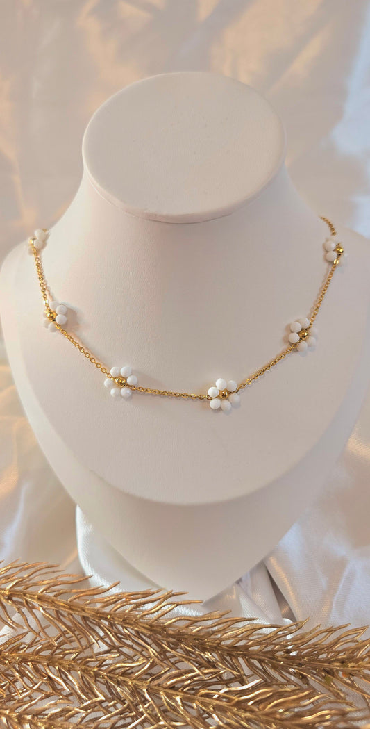 Daisy Glow Necklace