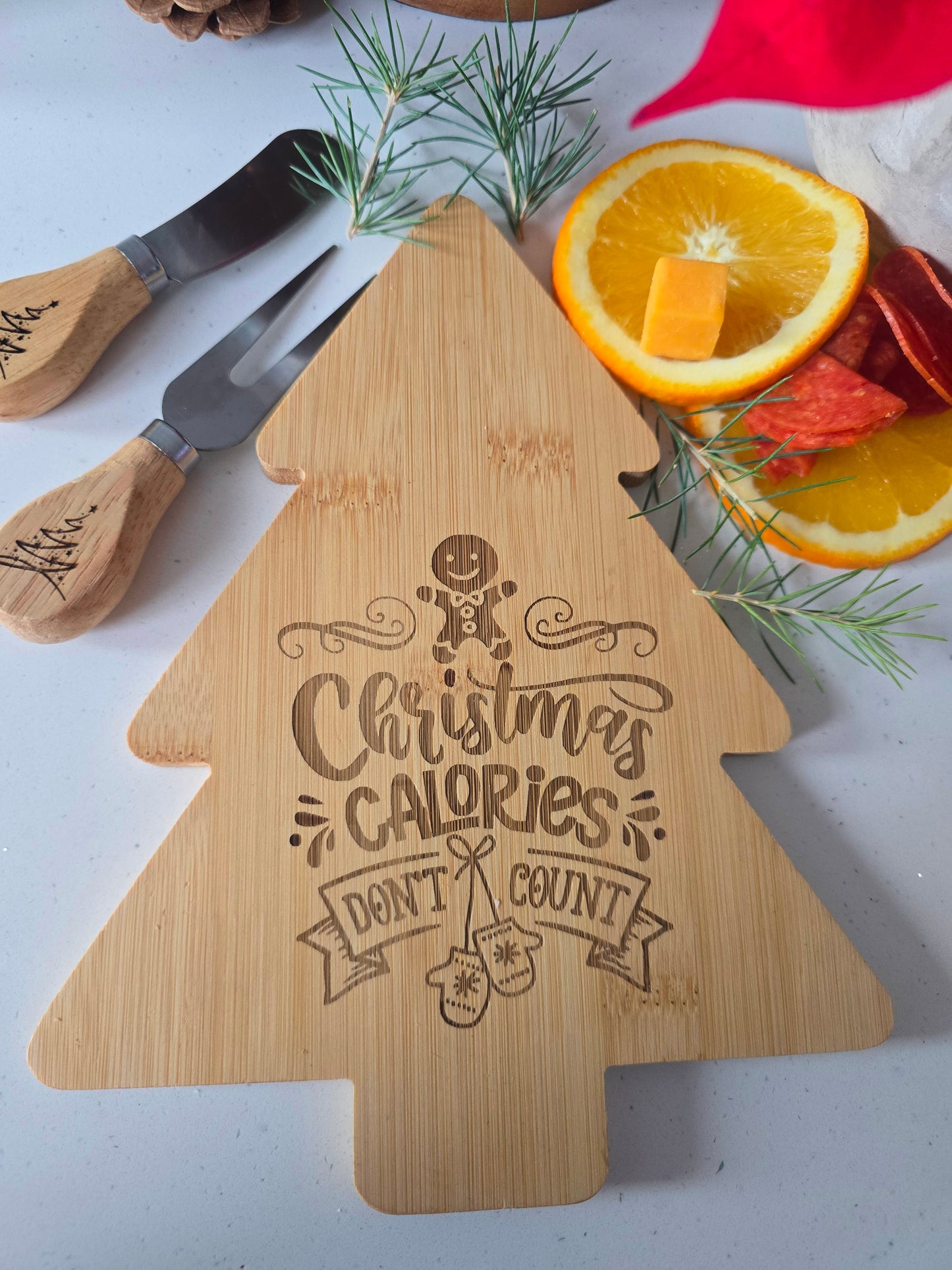 Personalized Christmas Tree Charcuterie Board Set – Double-Sided Laser Engraving